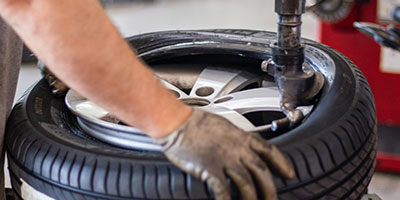 Reifen Montage, wuchten, Service
